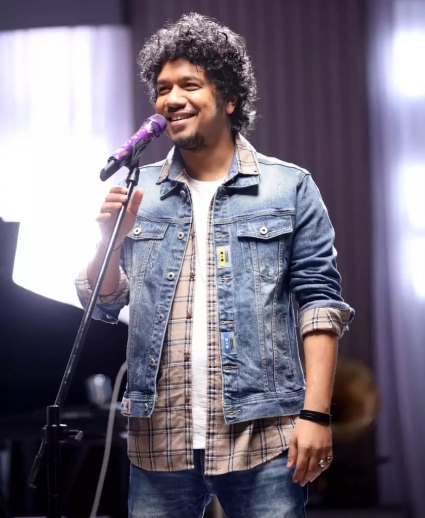 Papon's new track "Woh Kahani" from the movie "1920 Horrors Of The Heart" is out!