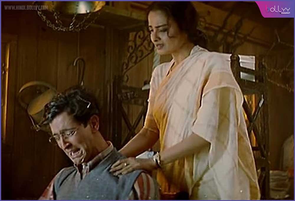 Rekha and Hrithik Roshan: Rekha slapped Hrithik Roshan in the film, the actor accepted the mistake!