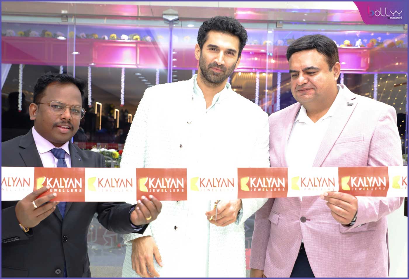 Aditya Roy Kapur inaugurates new showroom of Kalyan Jewelers on Ram Nagar Road in Kashipur