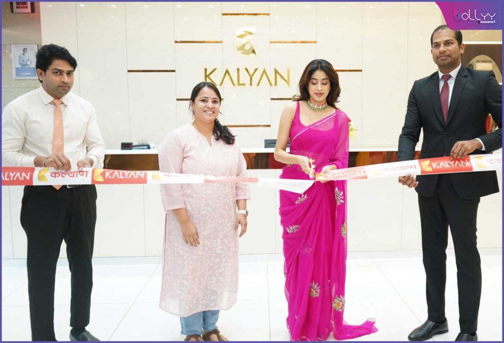 Janhvi Kapoor inaugurates 2 new showrooms of Kalyan Jewelers in Barrackpore and Barasat in Kolkata